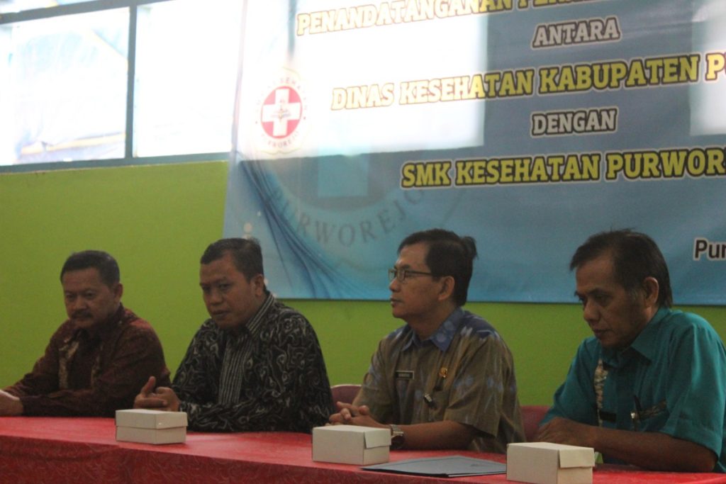 KERJASAMA (MoU) DINAS KESEHATAN KABUPATEN PURWOREJO DENGAN SMK KESEHATAN PURWOREJO